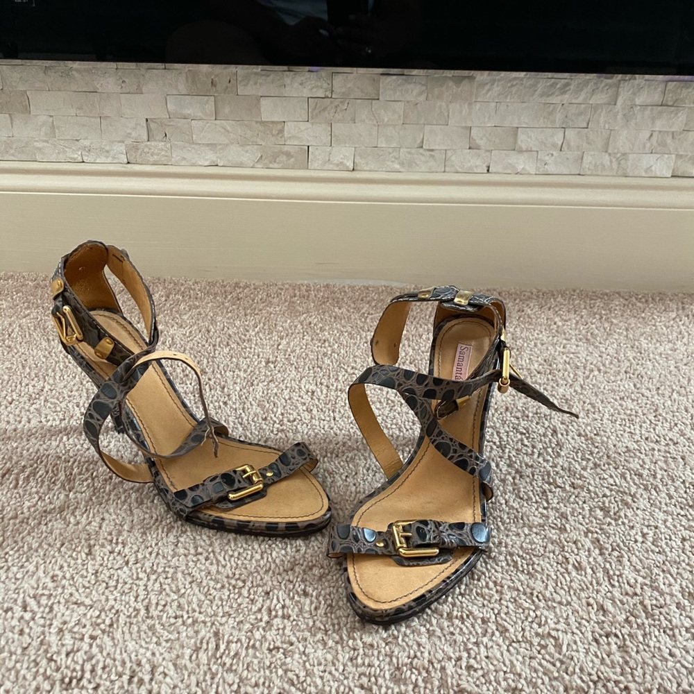 Samantha brand strappy  shoes